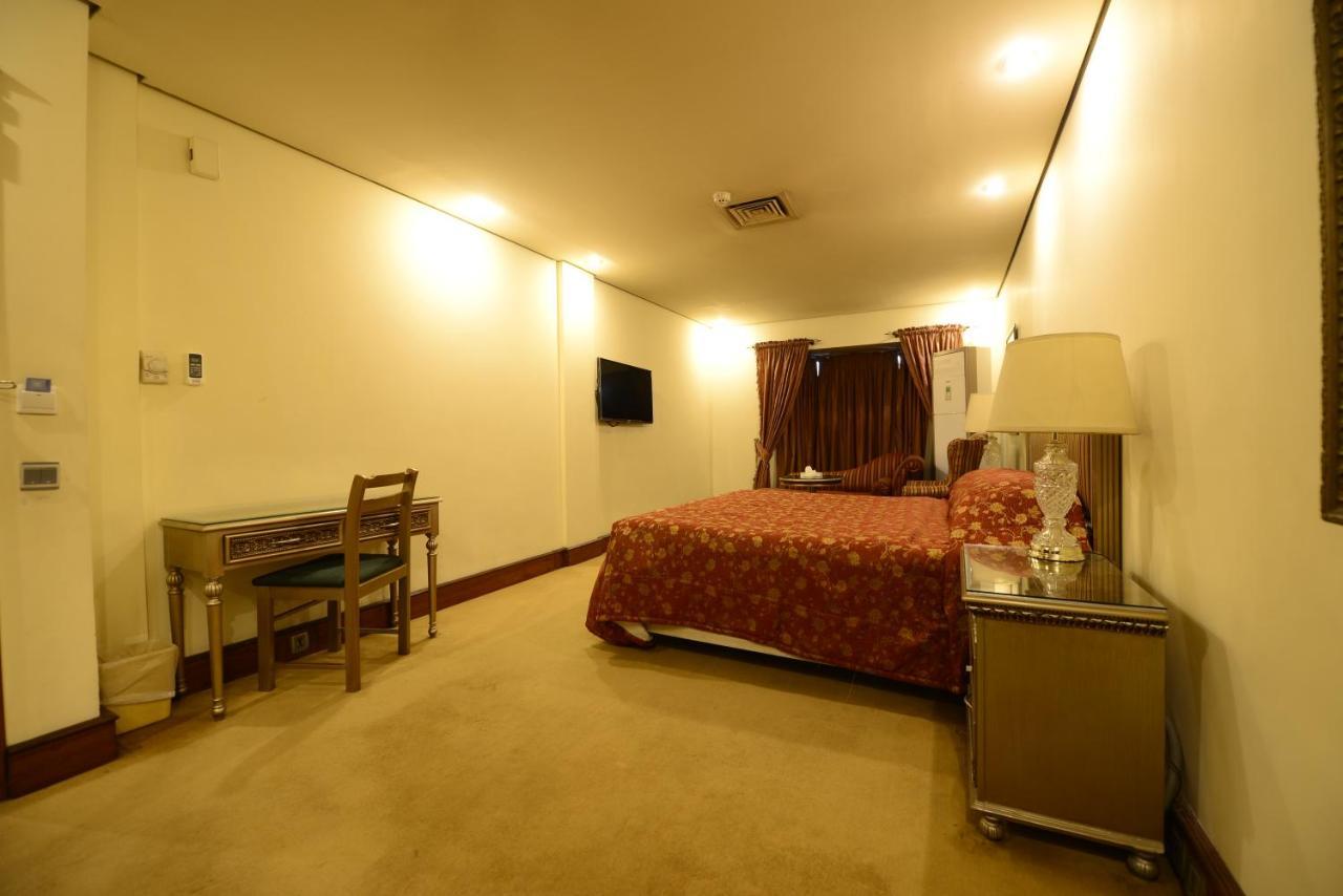 Regency Inn Lahore Exterior foto