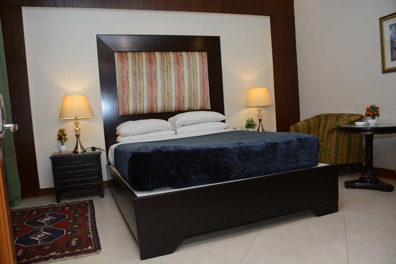 Regency Inn Lahore Exterior foto